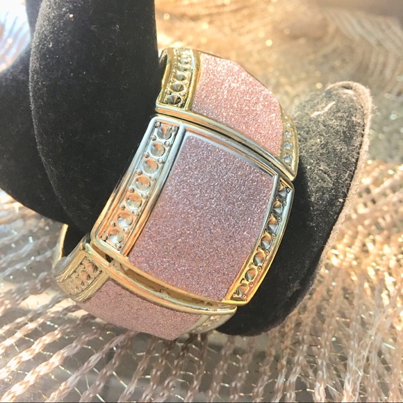 🔥Pink/Gold Bracelet🔥NWT - Picture 4 of 10